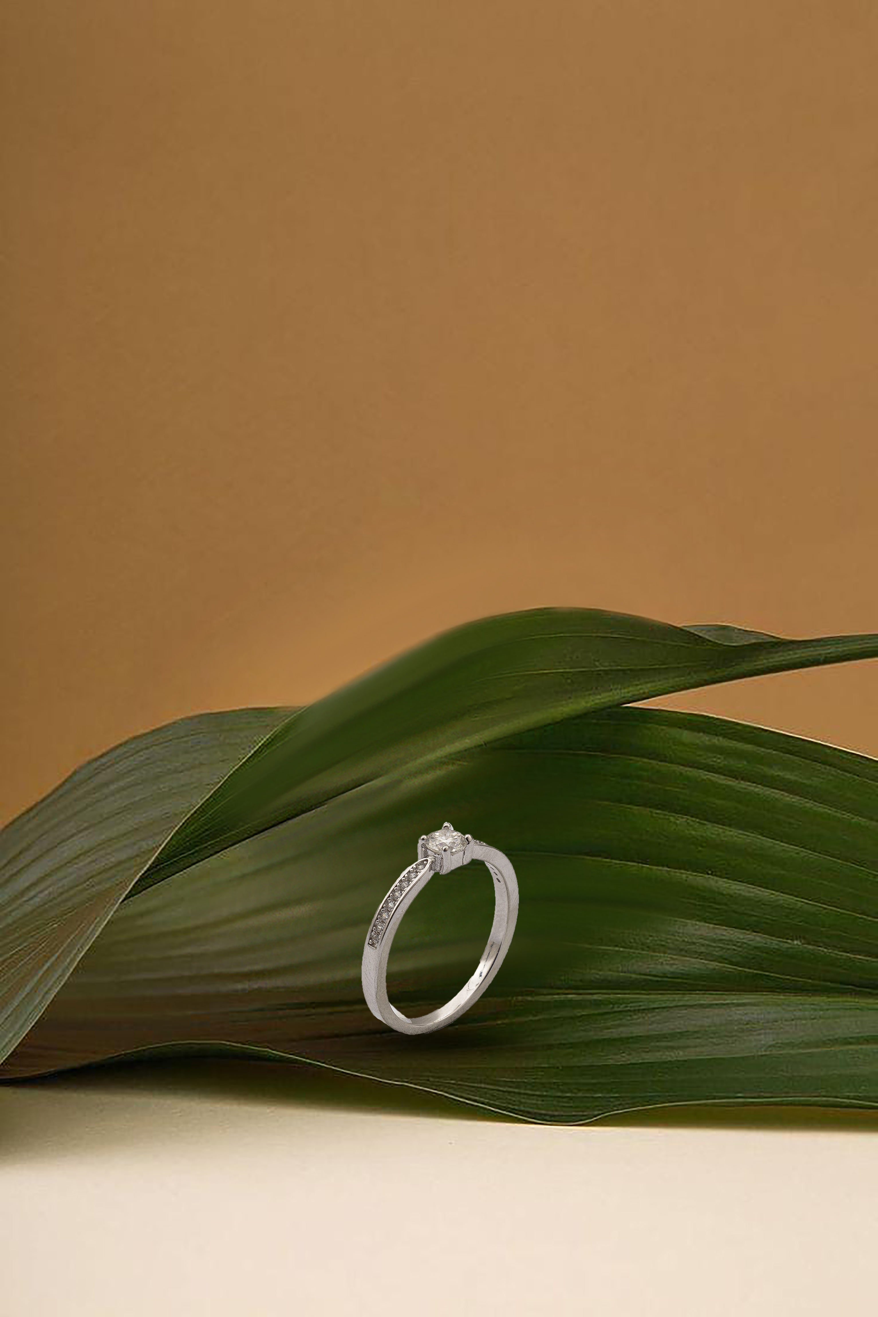 Fashion Moissanite Ring Pass Diamond Tester