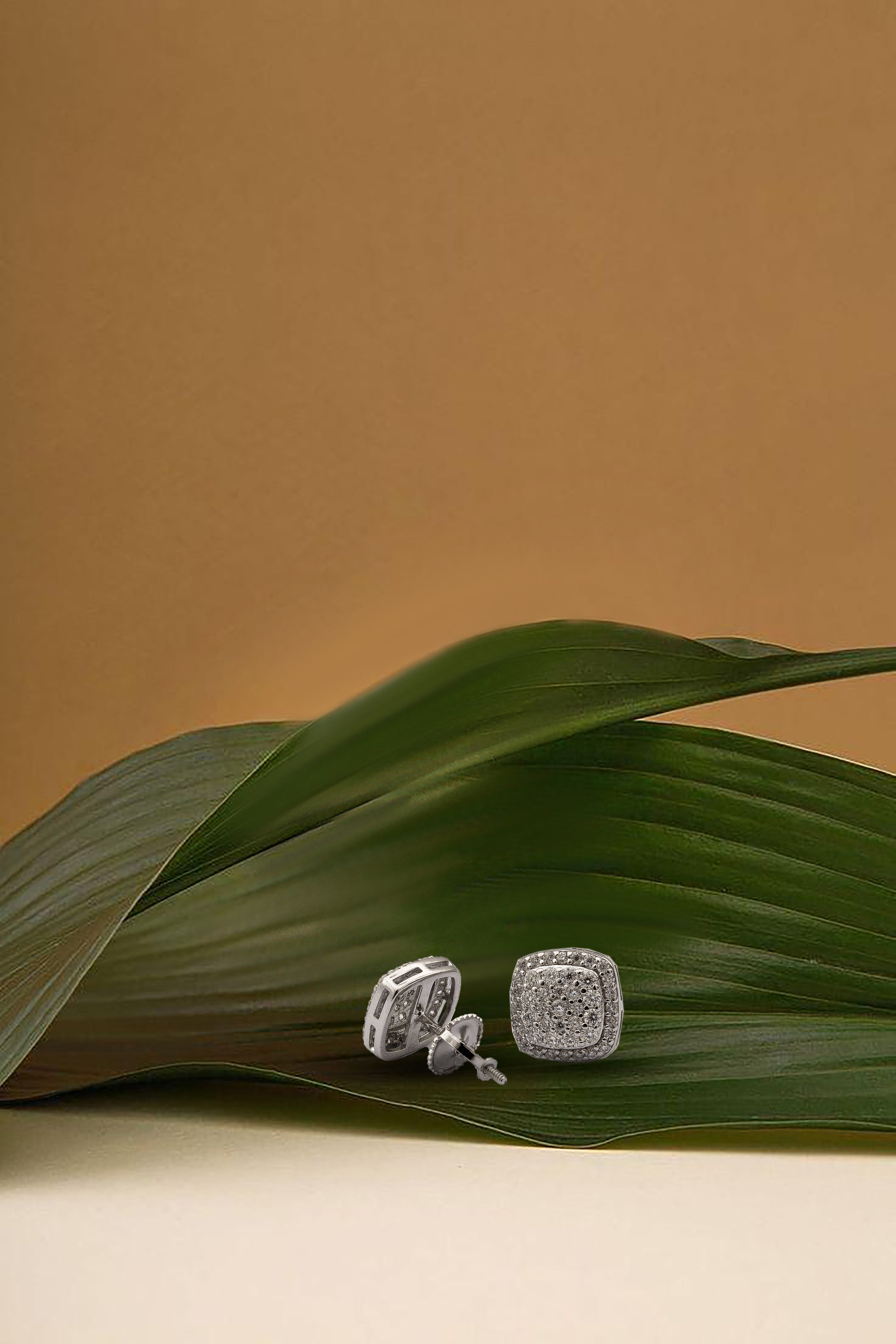 925 Sterling Silver 1 Carat Moissanite Earrings Secondary image