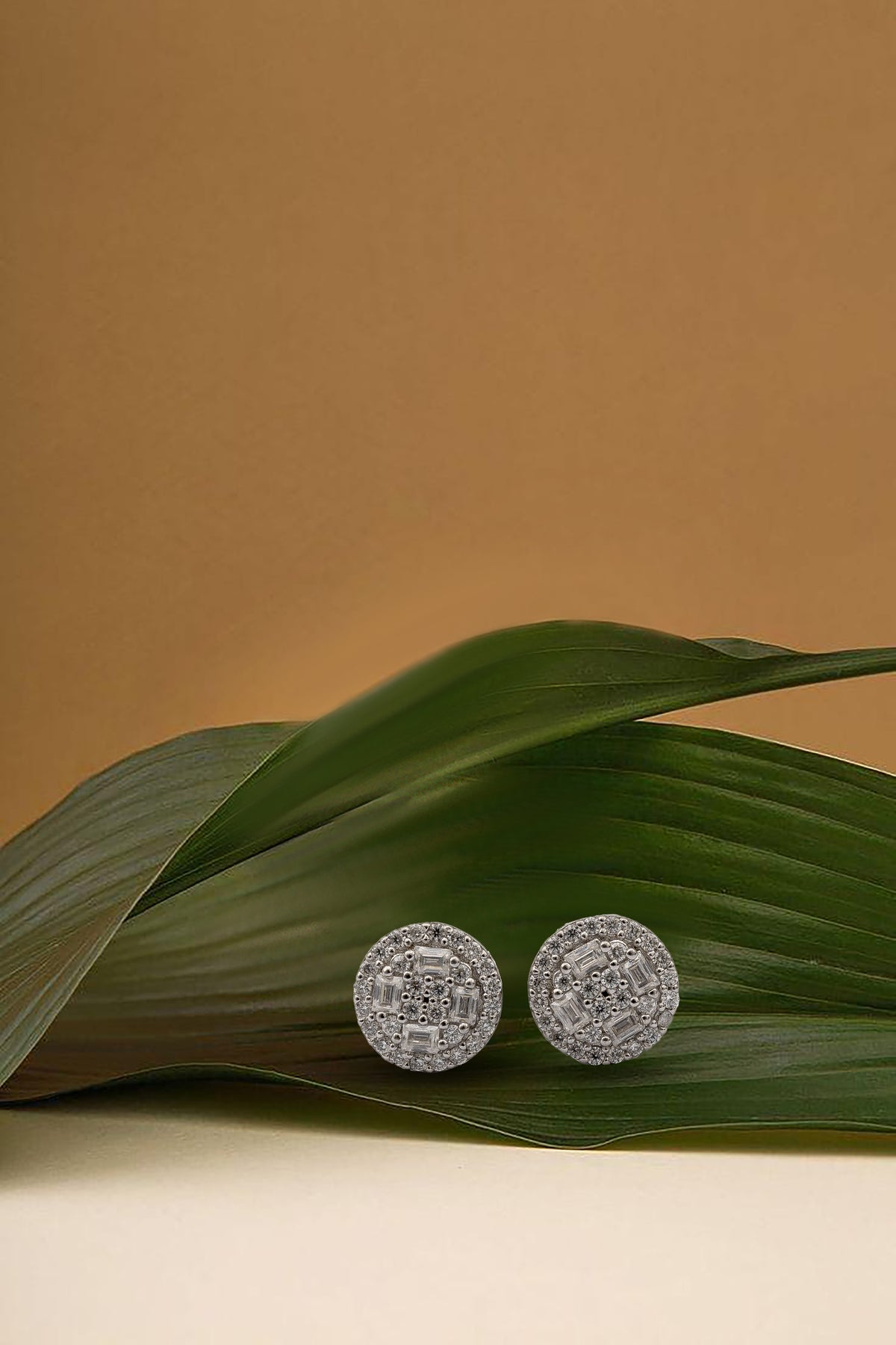 925 Sterling Silver 1 Carat Moissanite Earrings Main image
