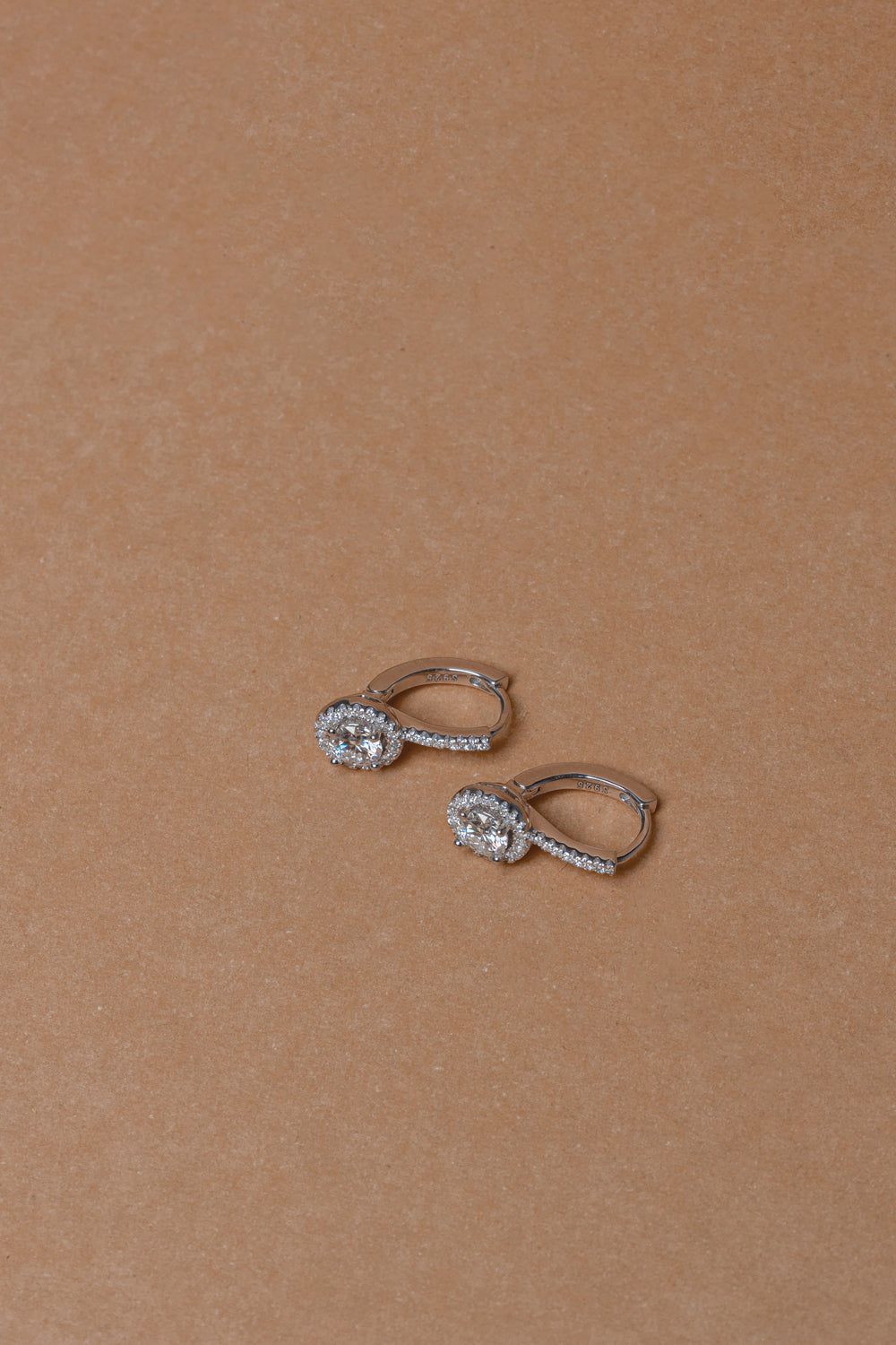 925 Sterling Silver Total 1 Carat Round Shape Moissanite Earrings